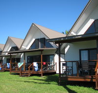 Cardwell Beachcomber Motel  Tourist Park - Holiday Cairns