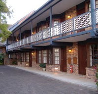 Montville Mountain Inn - Holiday Cairns