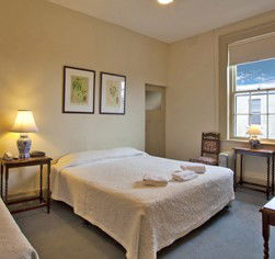 Richmond Hill Hotel - Holiday Cairns 4