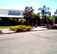 Royal Hotel Resort - Holiday Cairns