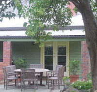 Bell Cottage - Holiday Cairns