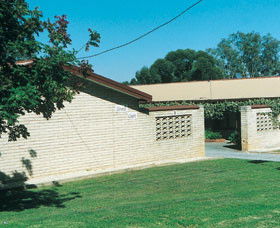 Cowra Apartments - Holiday Cairns 0