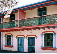 Terraces For Tourists - Holiday Cairns
