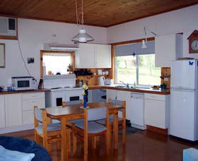 Gloucester Art House - Holiday Cairns 0