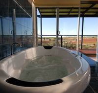 Misty Rose Barossa Chalets - Holiday Cairns