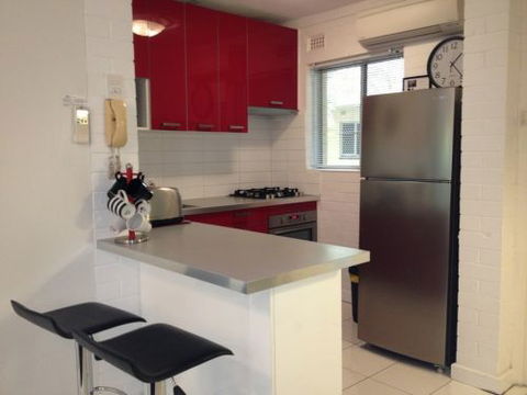Staywest Apartments - Holiday Cairns 0