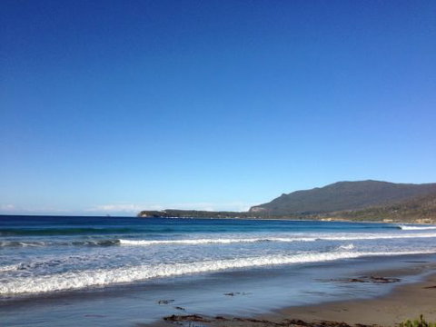 Eaglehawk Neck Beach House - Holiday Cairns 2
