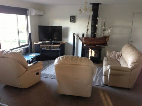 Eaglehawk Neck Beach House - Holiday Cairns 5