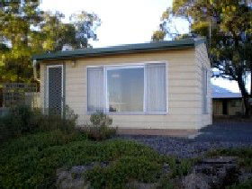 Blue Gum Retreat - Holiday Cairns 0