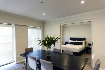 The York By Swiss-Belhotel International - Holiday Cairns 2
