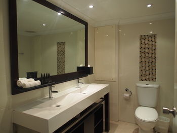 The York By Swiss-Belhotel International - Holiday Cairns 17