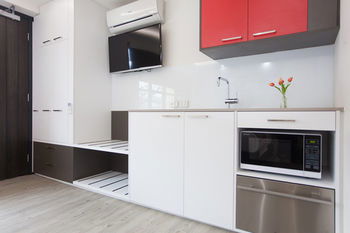 Abode By Easystay - Holiday Cairns 5