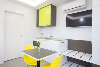 Abode By Easystay - Holiday Cairns 6