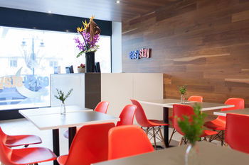 Abode By Easystay - Holiday Cairns 9