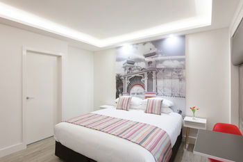 Abode By Easystay - Holiday Cairns 10