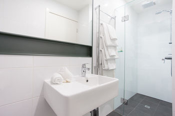 Abode By Easystay - Holiday Cairns 15