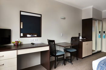 175 (formerly Wesley Lodge) - Holiday Cairns 5