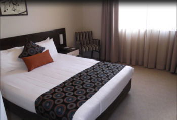 175 (formerly Wesley Lodge) - Holiday Cairns 14