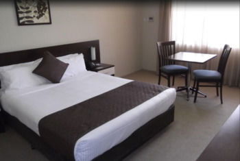 175 (formerly Wesley Lodge) - Holiday Cairns 17