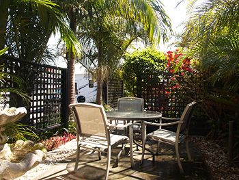 Pigeon House Motor Inn - Holiday Cairns 4