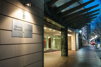 Pullman Quay Grand Sydney Harbour - Holiday Cairns 12