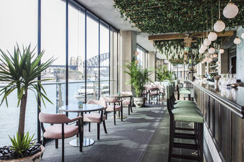 Pullman Quay Grand Sydney Harbour - Holiday Cairns 26