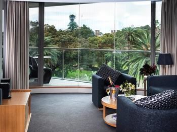 Pullman Quay Grand Sydney Harbour - Holiday Cairns 33
