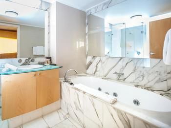 Pullman Quay Grand Sydney Harbour - Holiday Cairns 53