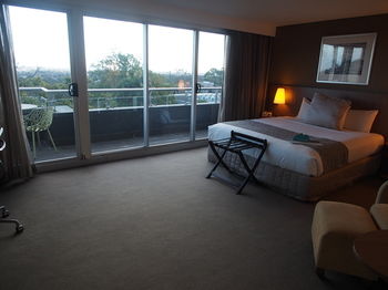 Hotel Urban St Leonards - Holiday Cairns 63