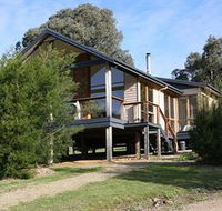 Yering Gorge Cottages by The Eastern Golf Club - Holiday Cairns