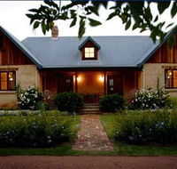 Carriages Boutique Hotel - Holiday Cairns