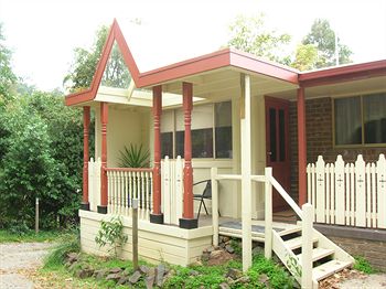 A Camelot Tower & Penthouse - Holiday Cairns 18
