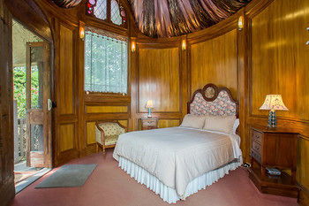 A Camelot Tower & Penthouse - Holiday Cairns 33