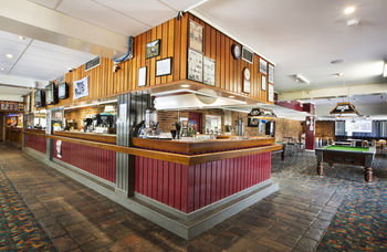 Archer Hotel Nowra - Holiday Cairns 8