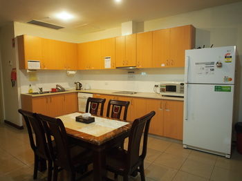 City Lodge Hotel Sydney - Holiday Cairns 3