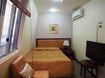 City Lodge Hotel Sydney - Holiday Cairns 6
