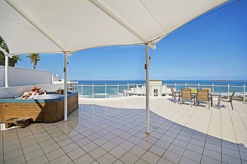 Aqua Vista Resort - Holiday Cairns 32