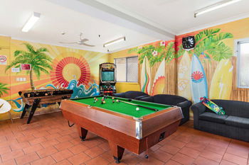 Manly Backpackers - Hostel - Holiday Cairns 5