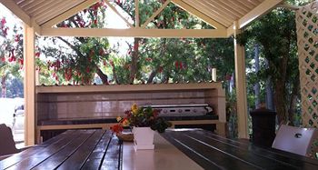 Mollymook Paradise Haven Motel - Holiday Cairns 7
