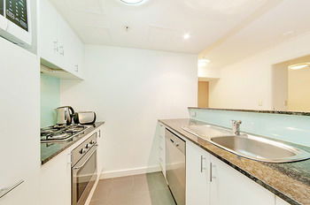 Wyndel Apartments - Nexus - Holiday Cairns 11