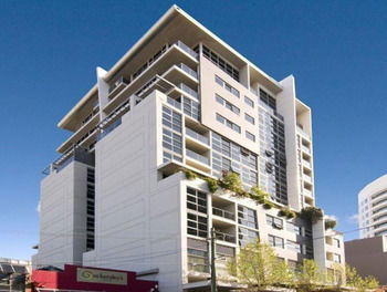 Wyndel Apartments - Nexus - Holiday Cairns 12
