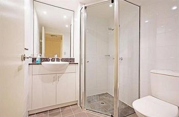 Wyndel Apartments - Nexus - Holiday Cairns 2
