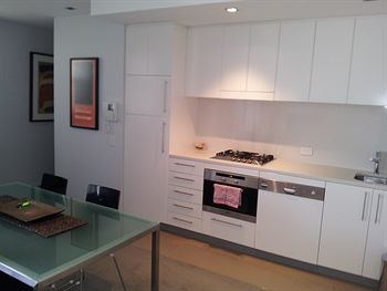 Wyndel Apartments - Clarke Street - Holiday Cairns 4