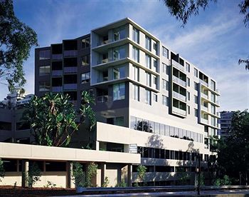 Wyndel Apartments - Harbour Watch - Holiday Cairns 1