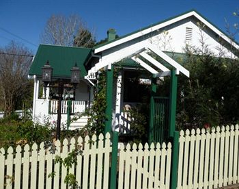 A Room With A View Bed & Breakfast - Holiday Cairns 8