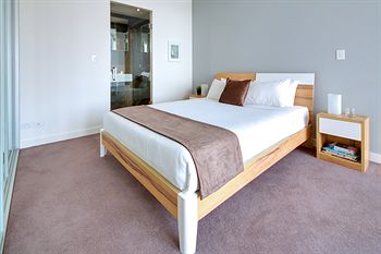 Zara Tower - Luxury Suites And Apartments - Holiday Cairns 4