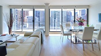 Zara Tower - Luxury Suites And Apartments - Holiday Cairns 7