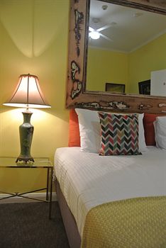 Vine Valley Inn - Holiday Cairns 30