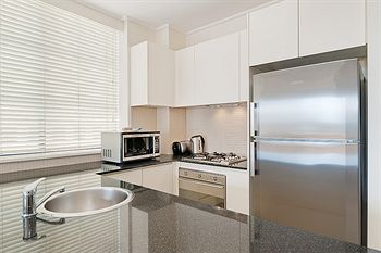 Wyndel Apartments - Apex - Holiday Cairns 5