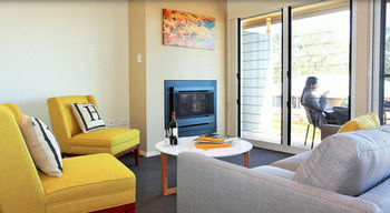 H Boutique Hotel - Holiday Cairns 14